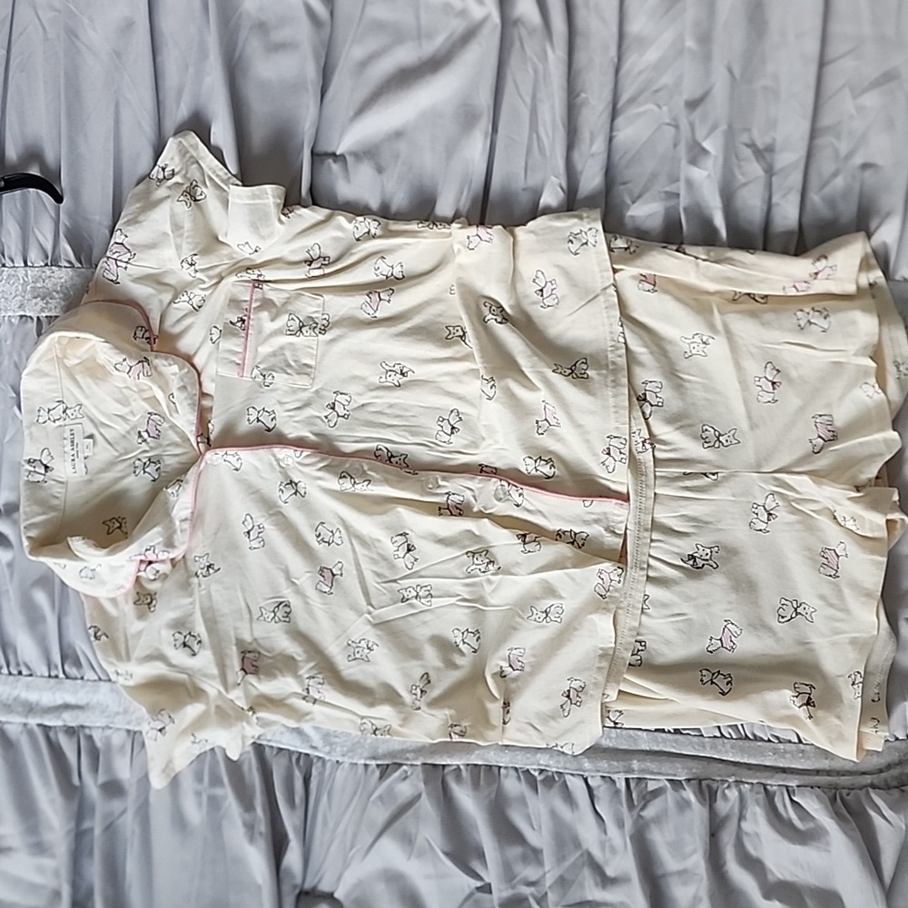 Two piece short pajamas
